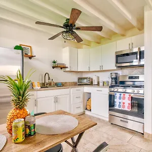  Holiday home New - Pineapple Loft - Entire House Downtown With Ac
